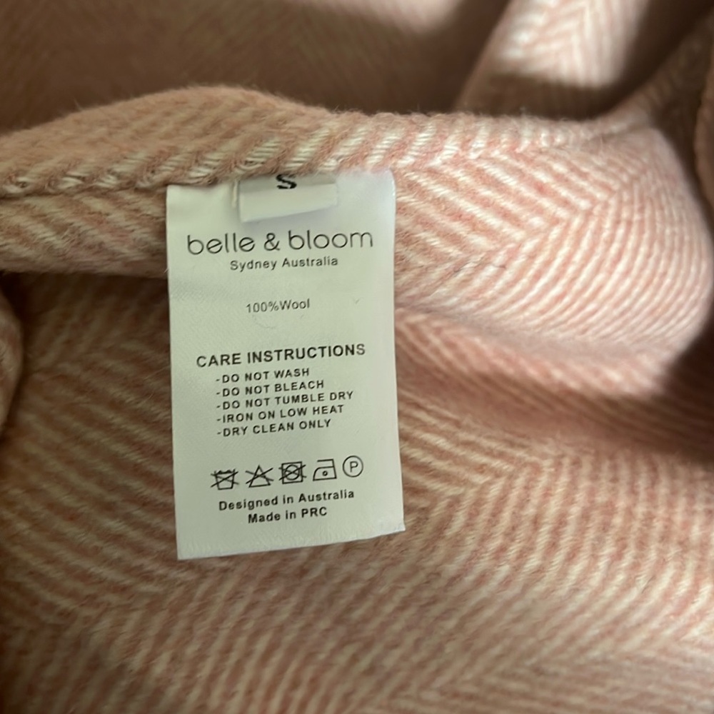 NWT 100% wool Belle & Bloom Herringbone pink coat. - Picture 9 of 9